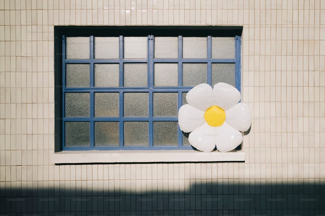 电影《有朵云像你》发布同名主题曲MV 陈昊宇温顺唱响云端爱意浪漫又治好